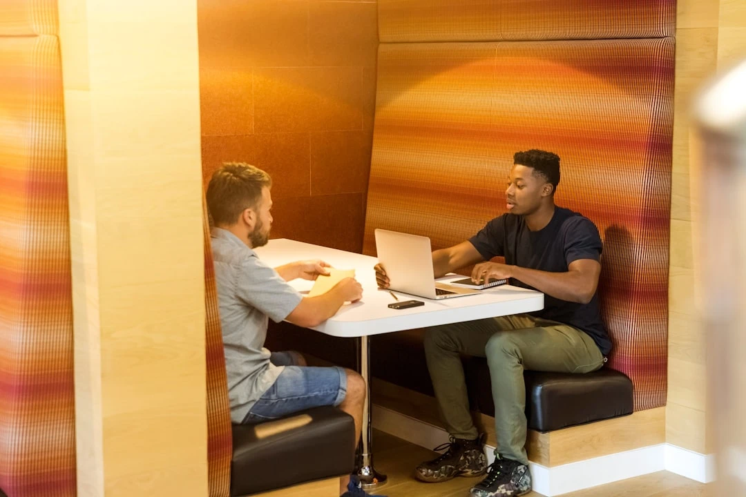 The Agile Workplace of 2025: Fostering Innovation and Adaptability
